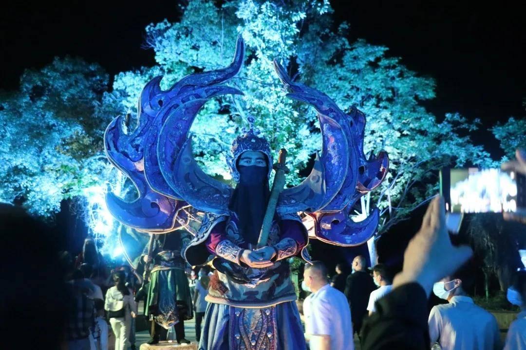 公公小便不洗手，还要抱我女儿，我该怎么办游戏画面