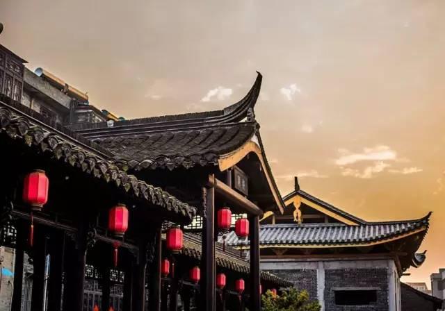 中国万天控股早盘涨超7% 拟采纳2024年购股权计划